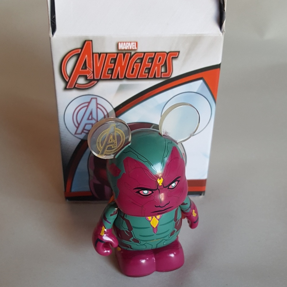 Disney Vinylmation Marvel Avengers Vision Limited